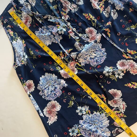 Daniel Rainn 100% Silk Navy Floral Top Womens Size 1X Tasseled Boho Tank - Picture 9 of 10